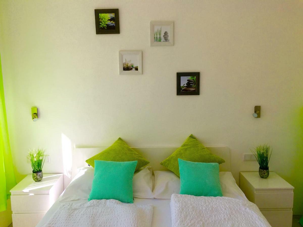 Iceman Room'S Central โบลซาโน ภายนอก รูปภาพ